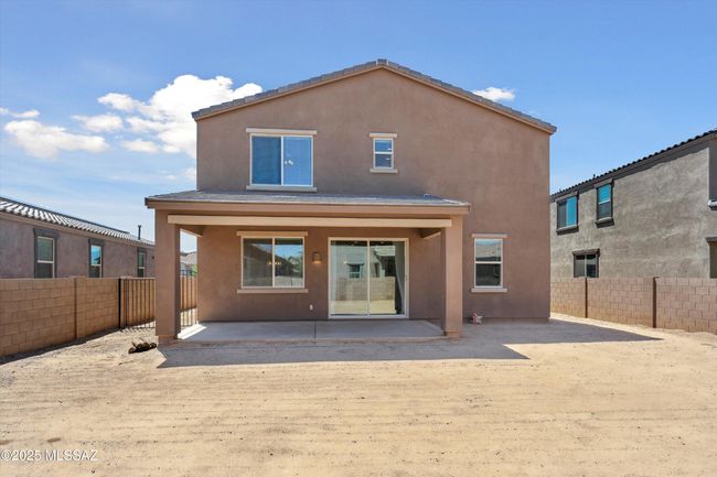 Back Patio & Yard | Image 35