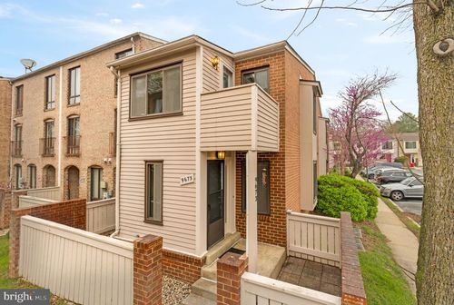 9673 Brassie Way, GAITHERSBURG, MD, 20886-1909 | Card Image