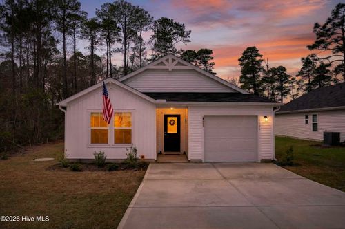 1795 W Coronado Ave Se, Bolivia, NC, 28422-1005 | Card Image