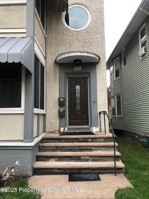 fl-1st-506 Colfax Ave, Scranton, PA, 18510-2365 | Card Image