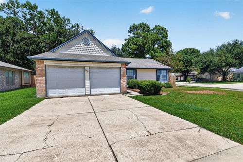 14002 Kathi Lynn Ln, Sugar Land, TX, 77498-2473 | Card Image