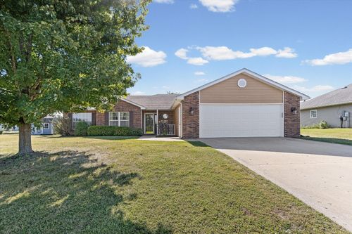 16895 Klinton Dr, BOONVILLE, MO, 65233-3538 | Card Image
