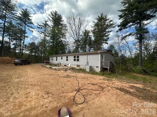 134 Mossy Ridge Rd, Cullowhee, NC, 28723 | Card Image