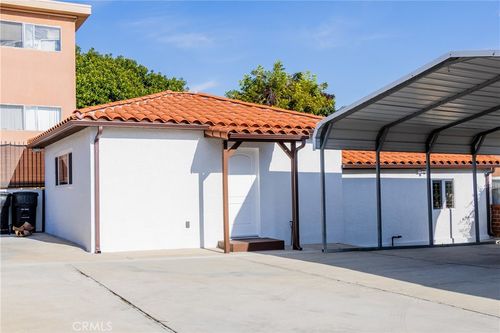 c-536 Short St, Inglewood, CA, 90302-1915 | Card Image