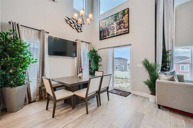 Dining area off kitchen/living room | Image 14
