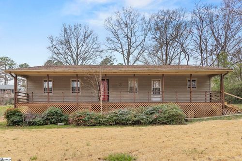 109 Tryon St, Greer, SC, 29650-1441 | Card Image