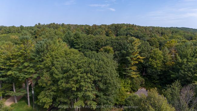 11 Vernar Dr, House other with 4 bedrooms, 3 bathrooms and 6 parking in Midhurst ON | Image 34