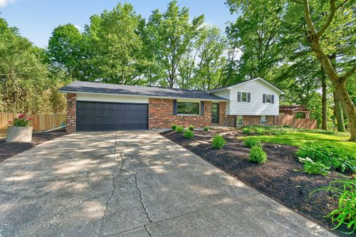 181 Greenbrier Rd, Sunbury, OH, 43074-8397 | Card Image
