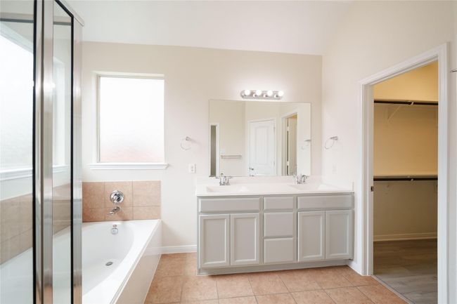 12206 Cove Bluff Ct, House other with 4 bedrooms, 4 bathrooms and 2 parking in Cypress TX | Image 32