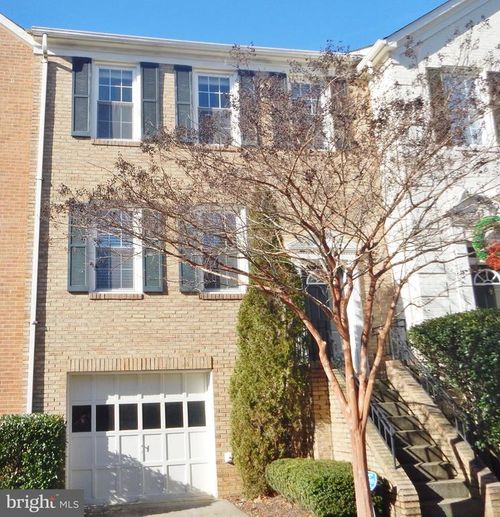 2012 Gallows Tree Ct, VIENNA, VA, 22182-3986 | Card Image
