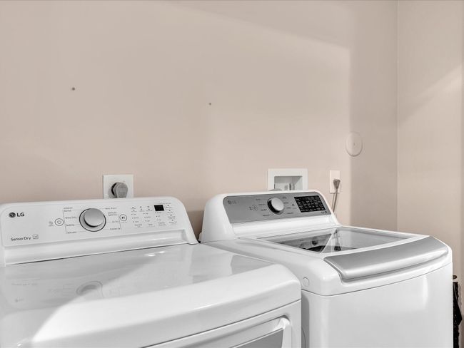 2970 Myrtle Oak Cir, House other with 2 bedrooms, 2 bathrooms and null parking in Davie FL | Image 30