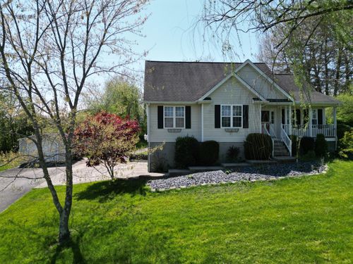 121 Clay Lucas Dr, London, KY, 40744-8510 | Card Image