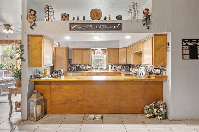 15 Tully Rd, House other with 3 bedrooms, 3 bathrooms and 10 parking in Orange MA | Image 15