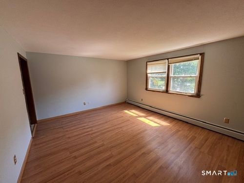 a2-71 Deming Rd, Glastonbury, CT, 06033-1102 | Card Image