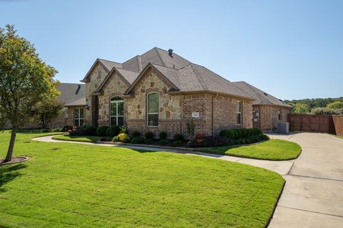 423 Bent Creek Cv, Argyle, TX, 76226-1119 | Card Image