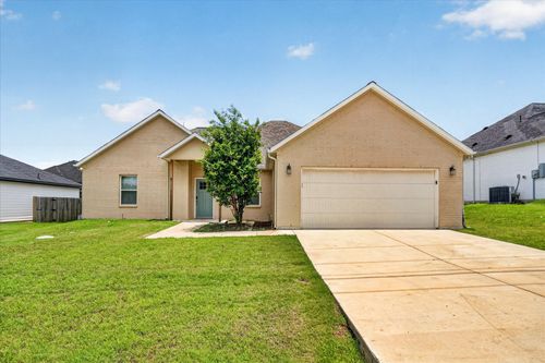 5503 Firewood Trl, Granbury, TX, 76048-6530 | Card Image