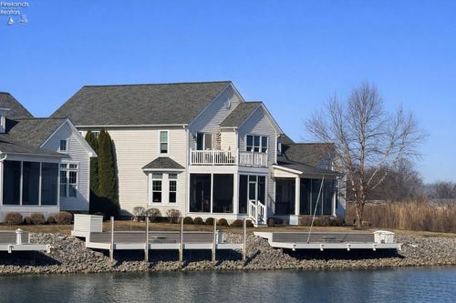 5268 E Redbud Dr, Port Clinton, OH, 43452-2972 | Card Image