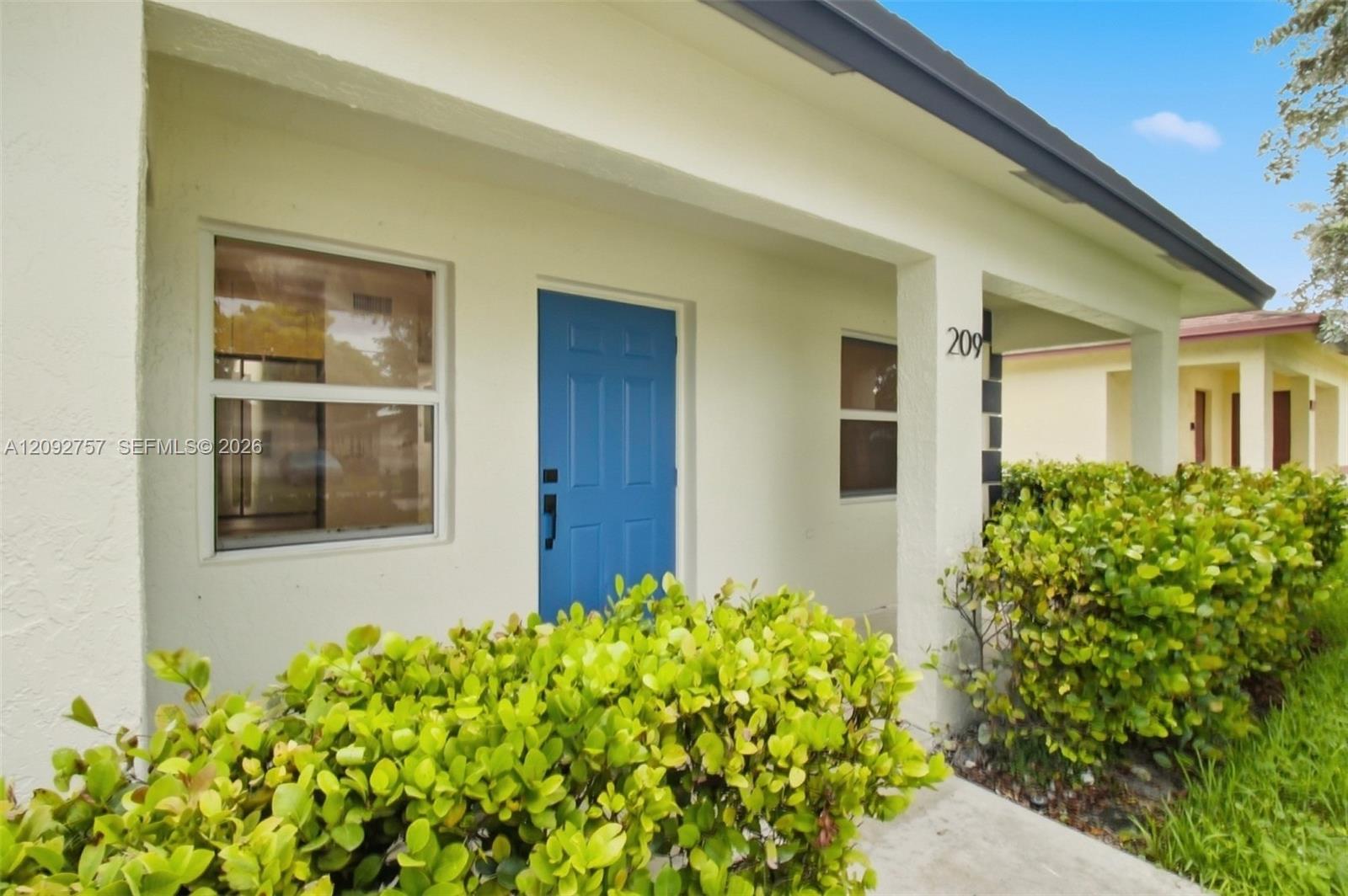 Residential Lease in Oakland Park 4