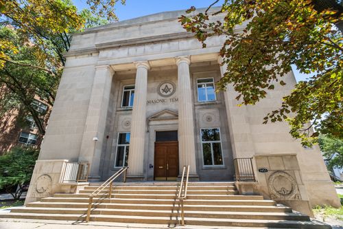 206-1453 Maple Ave, Evanston, IL, 60201-4839 | Card Image