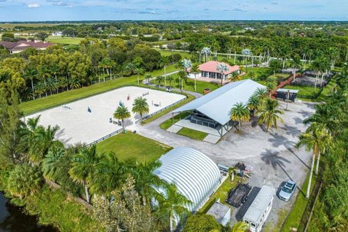 2587 Skipiks Way, Wellington, FL, 33470-5040 | Card Image