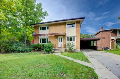 48 Westmount Rd S, House other with 4 bedrooms, 3 bathrooms and 7 parking in Waterloo ON | Image 2