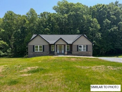3 Stratford Rd, Concord, VA, 24538-3089 | Card Image