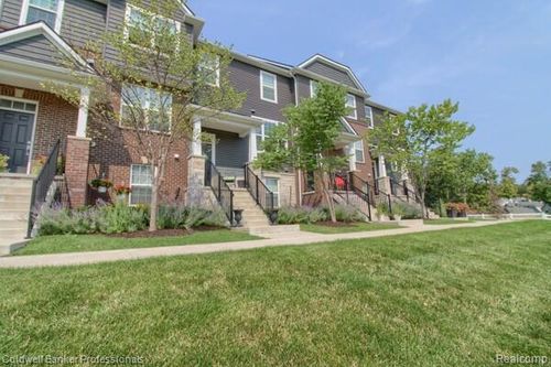 132 S Mill St, Plymouth, MI, 48170-1825 | Card Image