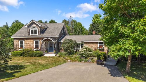 315 Davis Rd, Eddington, ME, 04428-3249 | Card Image