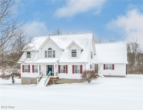 209 Canfield Drive, Chardon, OH, 44024 | Card Image