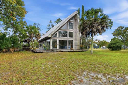 174 River Rd, Carrabelle, FL, 32322-5024 | Card Image
