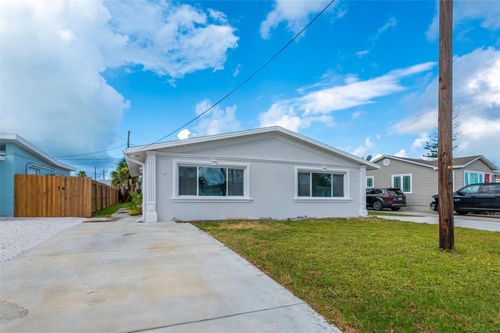 14036 Marguerite Dr, MADEIRA BEACH, FL, 33708-2336 | Card Image