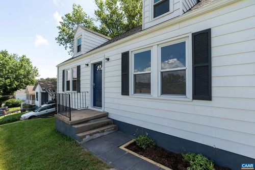 31 Beverley Ct, STAUNTON, VA, 24401-3767 | Card Image