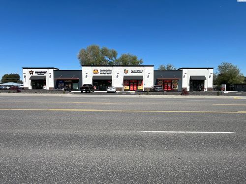 106-4330 W Van Giesen St, West Richland, WA, 99353 | Card Image