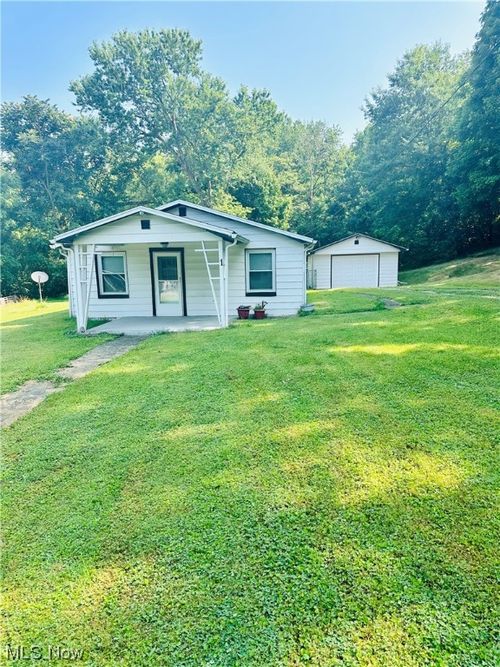 1 Private Dr, Beech Bottom, WV, 26030-1014 | Card Image