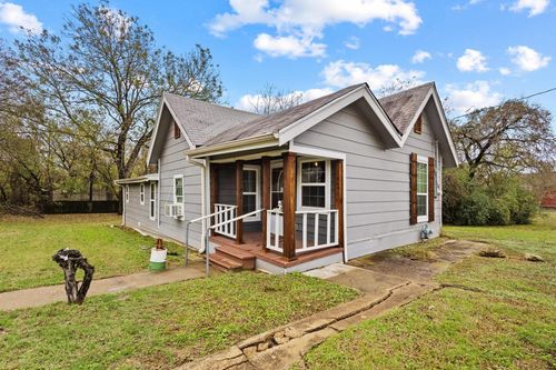 512 S Lamar Ave, Denison, TX, 75021-4749 | Card Image