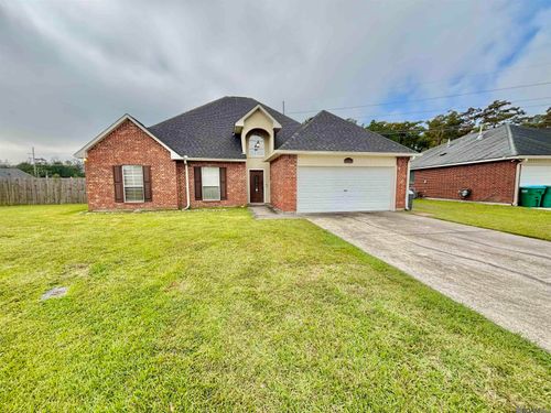 23776 Sandlewood Ct, Denham Springs, LA, 70726-6872 | Card Image