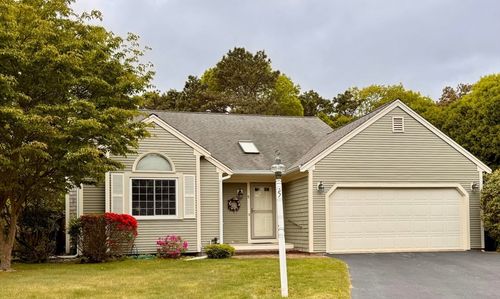 5 Skipjack Ln, Hyannis, MA, 02601-2195 | Card Image