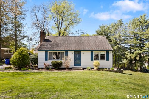 123 Smith St, Middletown, CT, 06457-1740 | Card Image