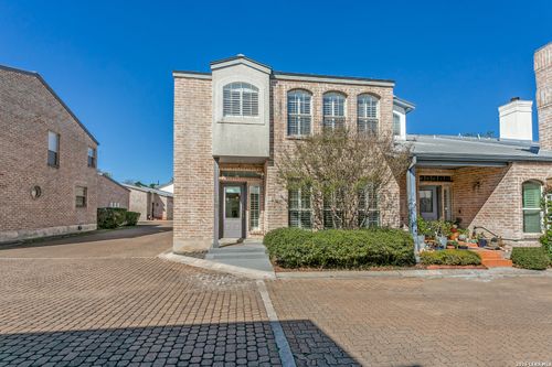 158-158 Oakwell Farms, San Antonio, TX, 78218 | Card Image