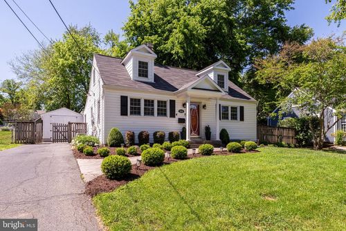 3144 Holloway Rd, FALLS CHURCH, VA, 22042-4206 | Card Image