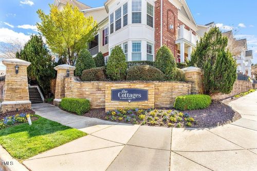 apt-214-10210 Sablewood Dr, Raleigh, NC, 27617-7928 | Card Image