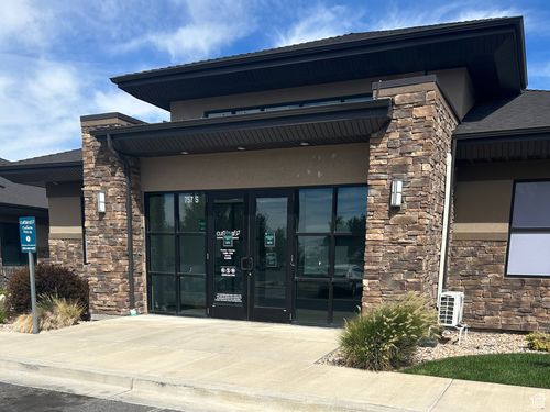 757 S 1040 W, Payson, UT, 84651-4643 | Card Image