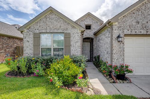 3514 Conquest Cir, Texas City, TX, 77591-1538 | Card Image