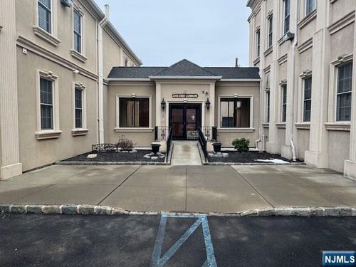 1 John St, Haledon, NJ, 07508-1485 | Card Image