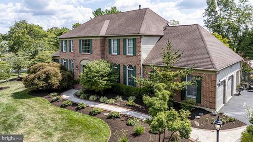 1428 Cambridge Dr, North Wales, PA, 19454-3686 | Card Image