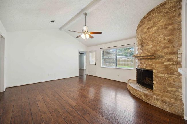 4723 Lost Oak Dr, House other with 3 bedrooms, 2 bathrooms and 2 parking in Spring TX | Image 5