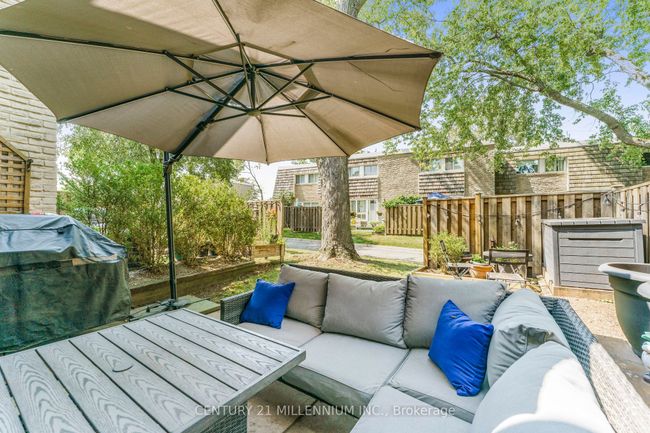 82 - 69 Old Burnhamthorpe Rd, Condo with 4 bedrooms, 2 bathrooms and 1 parking in Etobicoke ON | Image 14