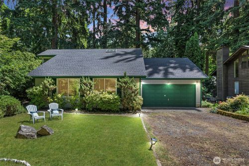 15905 Nesika Bay Rd Ne, Poulsbo, WA, 98370-8642 | Card Image