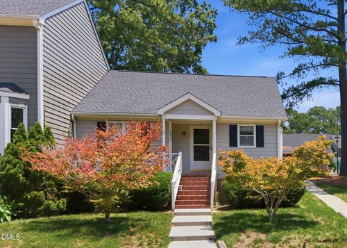 5610 Darrow Dr, Raleigh, NC, 27612-2523 | Card Image