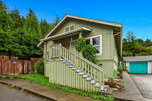 221 Mill St, Scotia, CA, 95565-9720 | Card Image